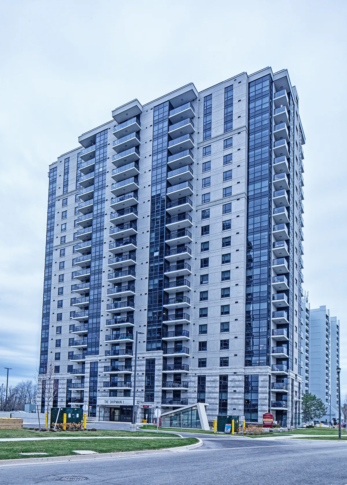 32-40 Towering Heights Blvd, St. Catharines

