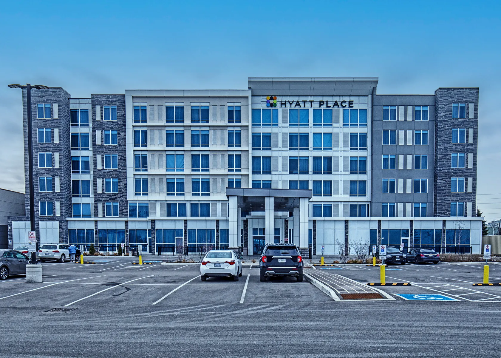 3455 Queen St E, Brampton

