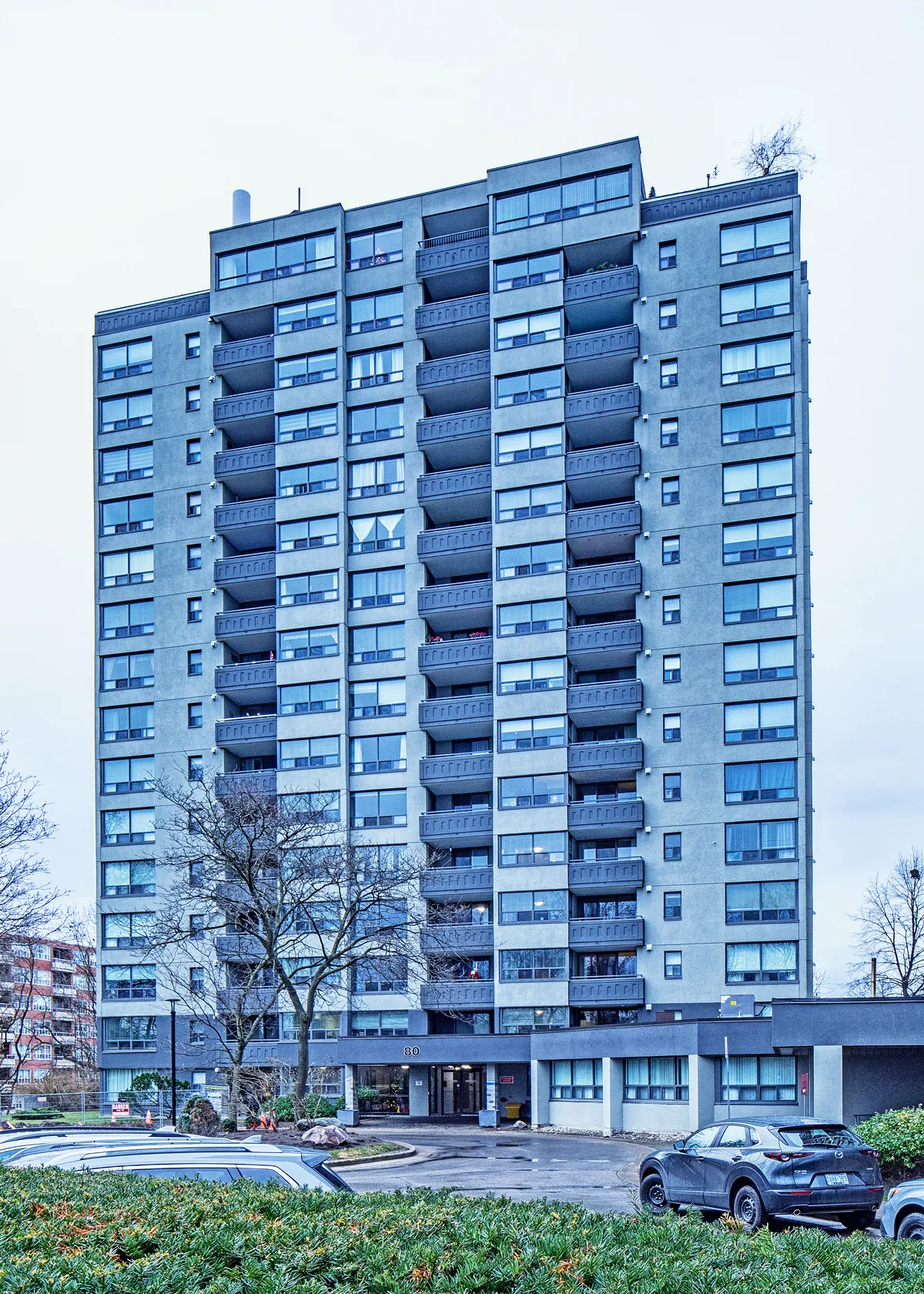 80-82 Ridout St, Toronto

